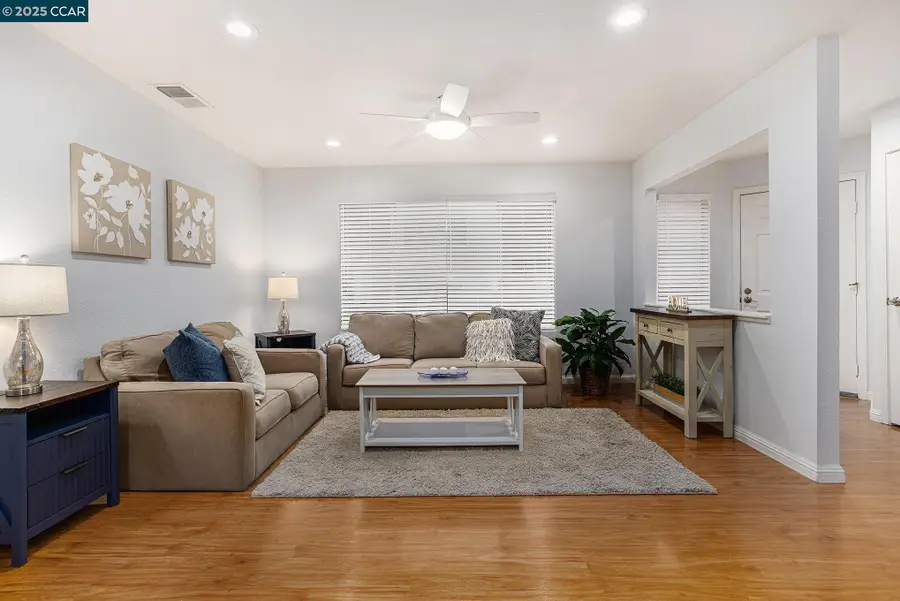 745 Bayshore St, Martinez, CA 94553 - #3