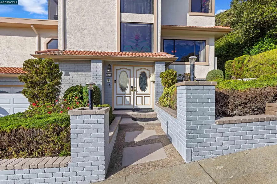 716 Gelston Pl, El Cerrito, CA 94530 - Image #2