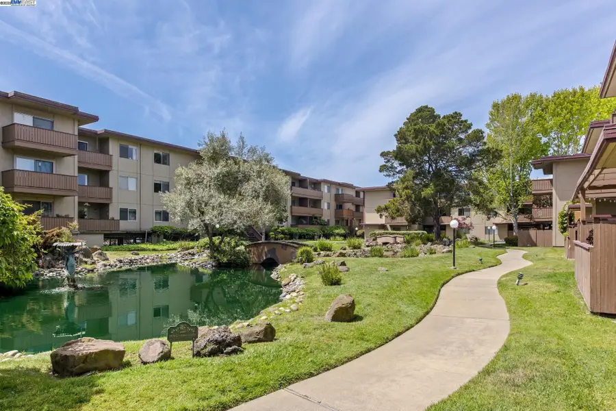 1321 Webster St  #D116, Alameda, CA 94501 - Image #2