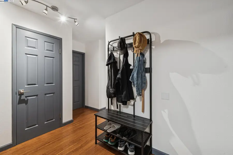 1321 Webster St  #D116, Alameda, CA 94501 - Image #3