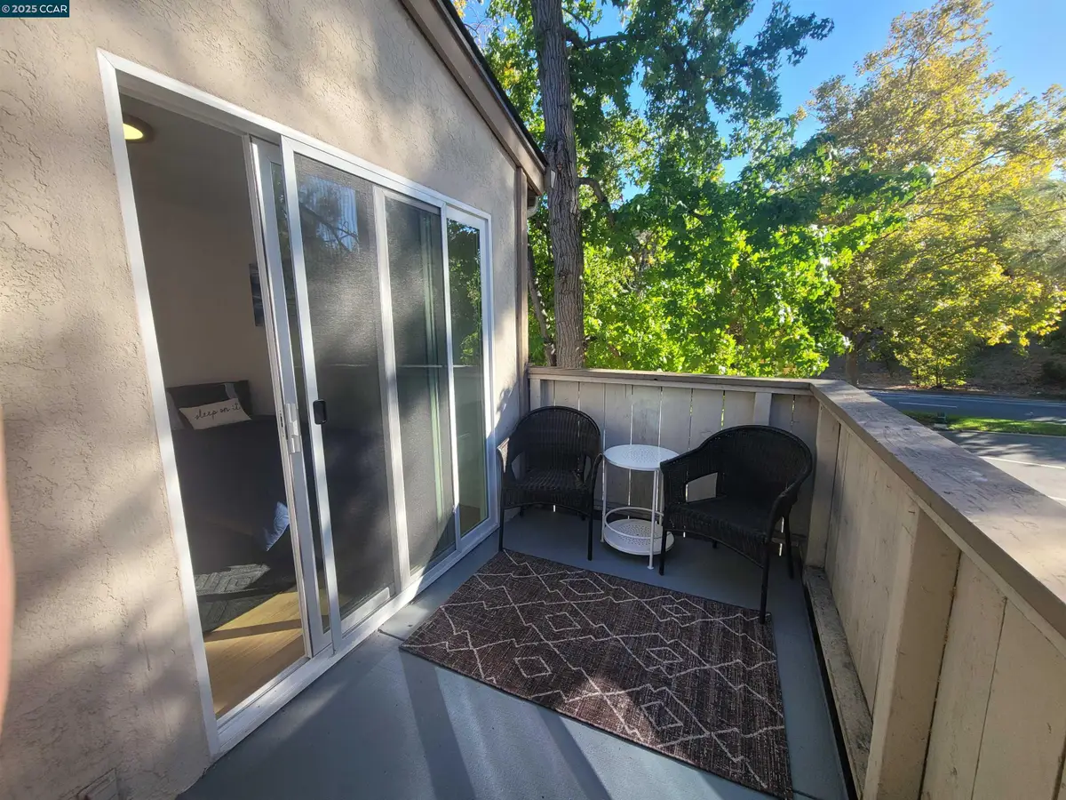 375 Camelback Rd  #23, Pleasant Hill, CA 94523 - Image #1