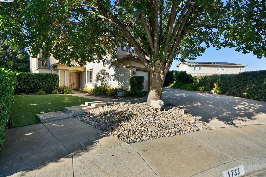 1733 Tourmaline Ct, Livermore, CA 94550 - Image #2