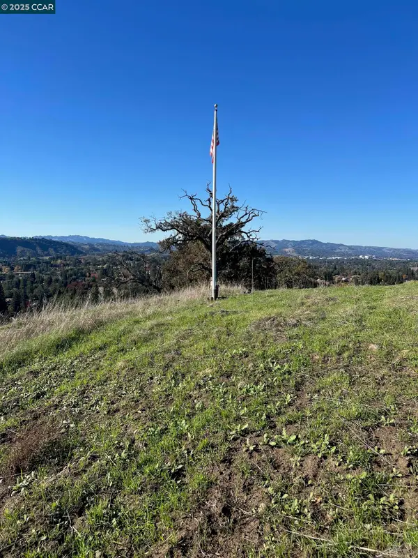 2378 Heritage Oaks Dr, ALAMO, CA 94507