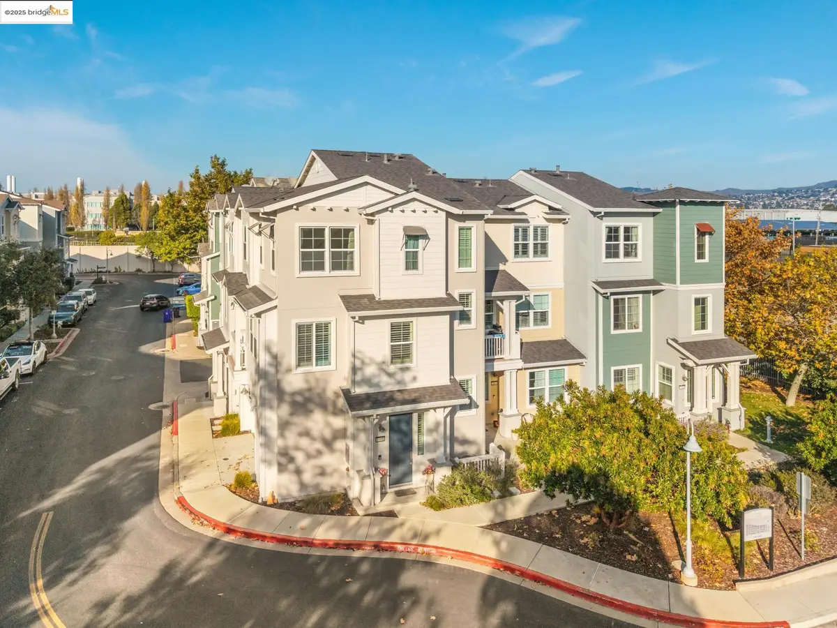 3401 Jetty Dr, Richmond, CA 94804 - Image #1