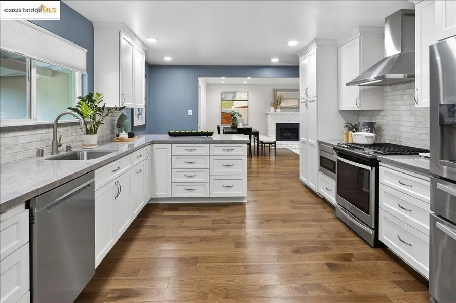 17957 Rockhurst Rd, Castro Valley, CA 94546 - Image #3