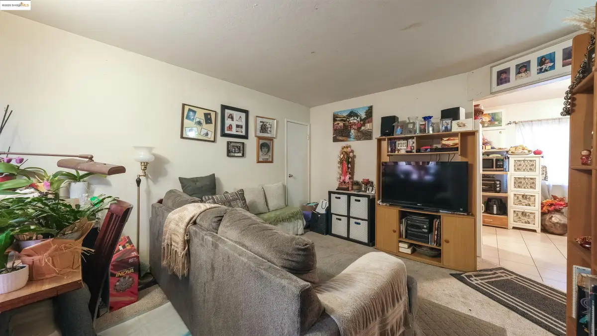 2120 22nd St, Oakland, CA 94606 - Image #1