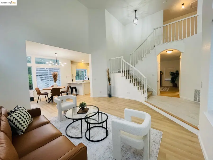 2117 Mark Twain Dr, Antioch, CA 94531 - Image #3