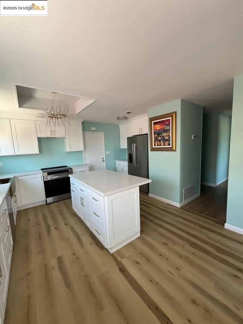 2269 Cypress AVE, San Pablo, CA 94806 - Image #2