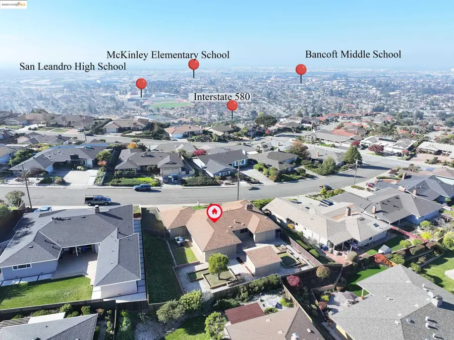 2266 Harborview Dr, San Leandro, CA 94577 - Image #2