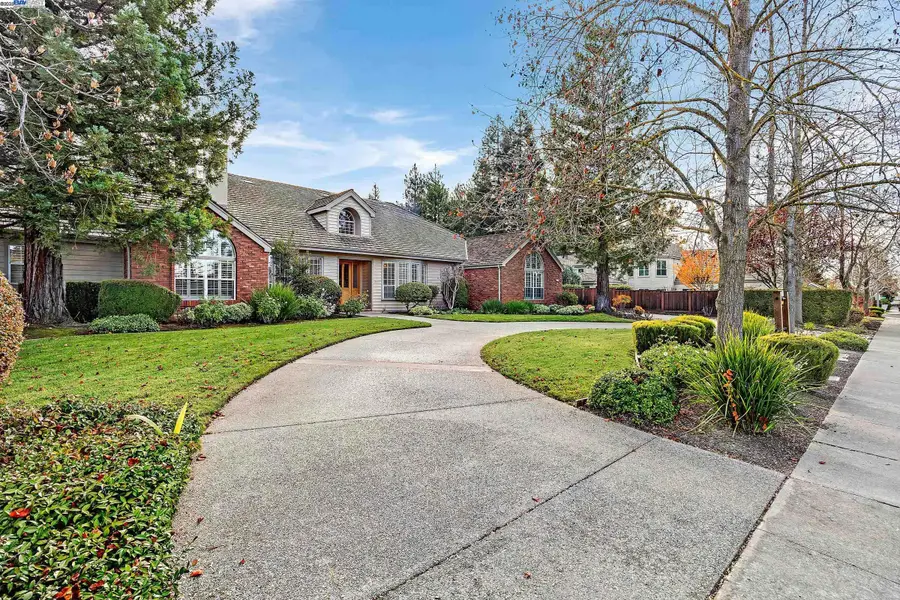 2215 Chardonnay Way, Livermore, CA 94550 - Image #2