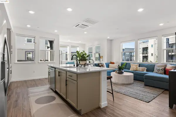 2836 Tradewind Dr, ALAMEDA, CA 94501