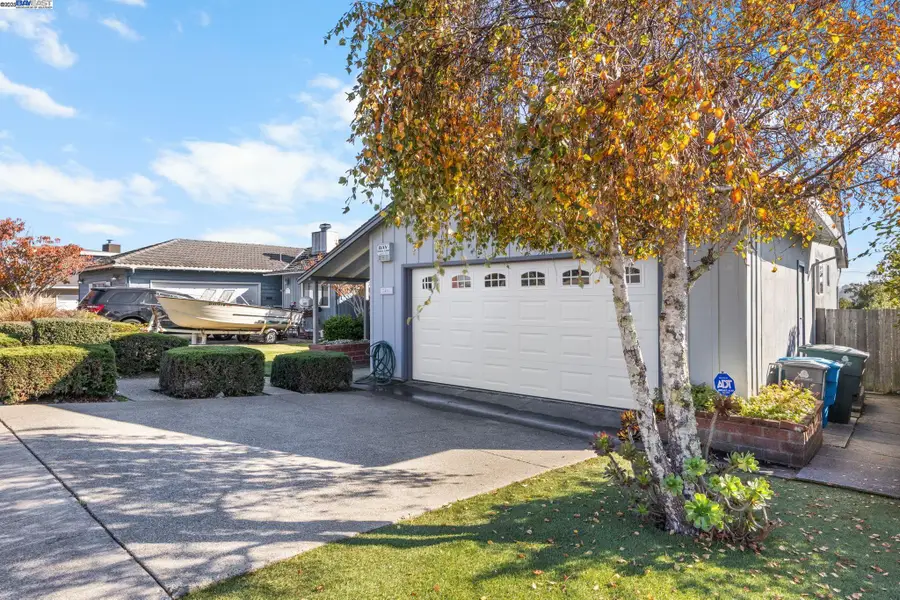 2461 Trenton Dr, San Bruno, CA 94066 - Image #2