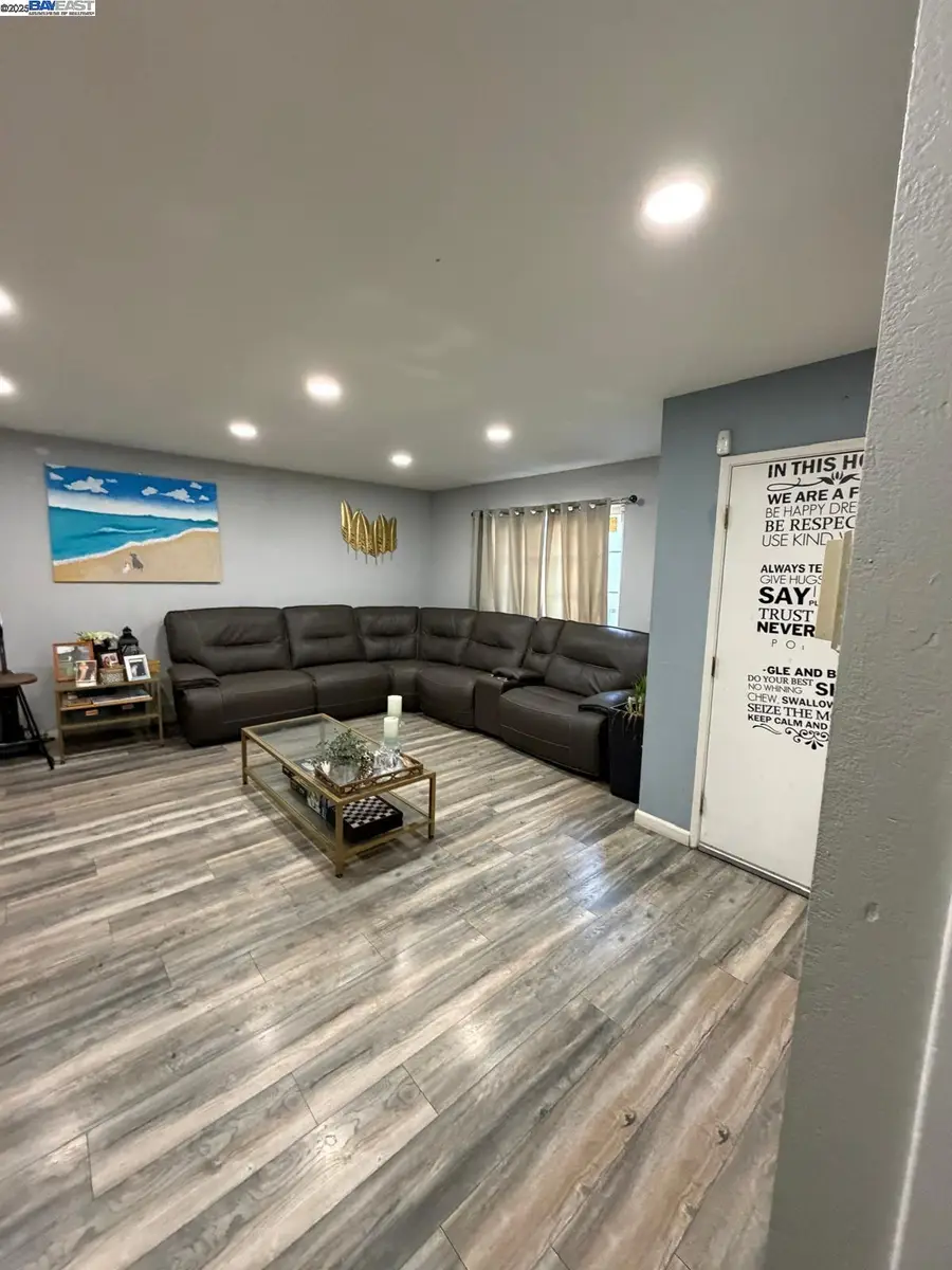 250 47Th St, Richmond, CA 94804 - Image #2