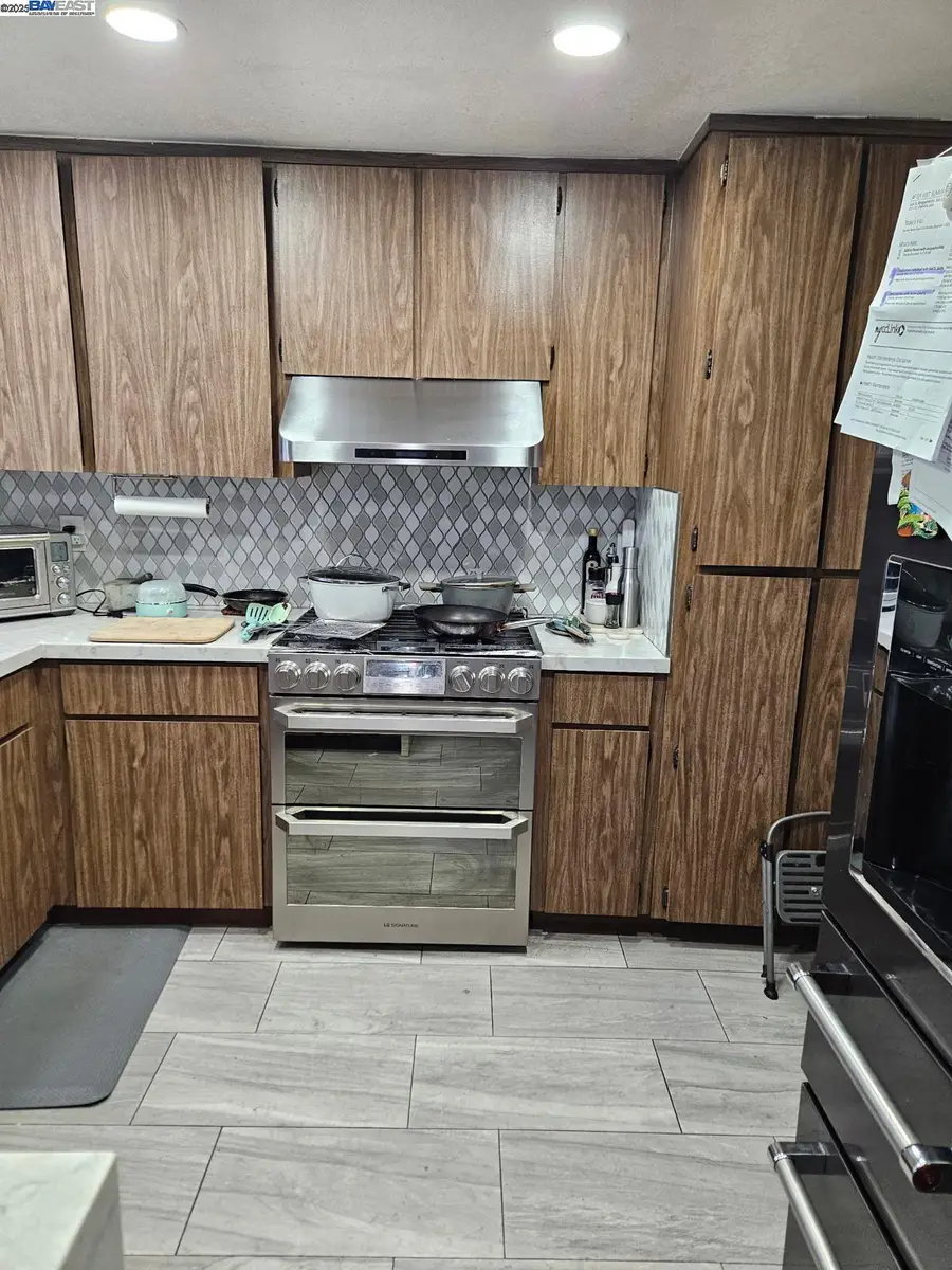 250 47Th St, Richmond, CA 94804 - Image #3