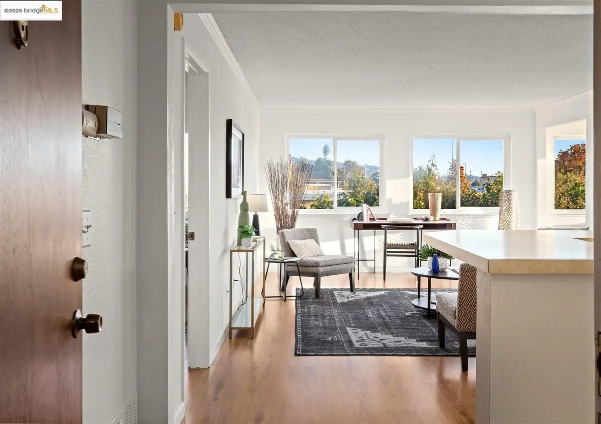 1000 Evergreen Terrace  #1205, San Pablo, CA 94804 - Image #1