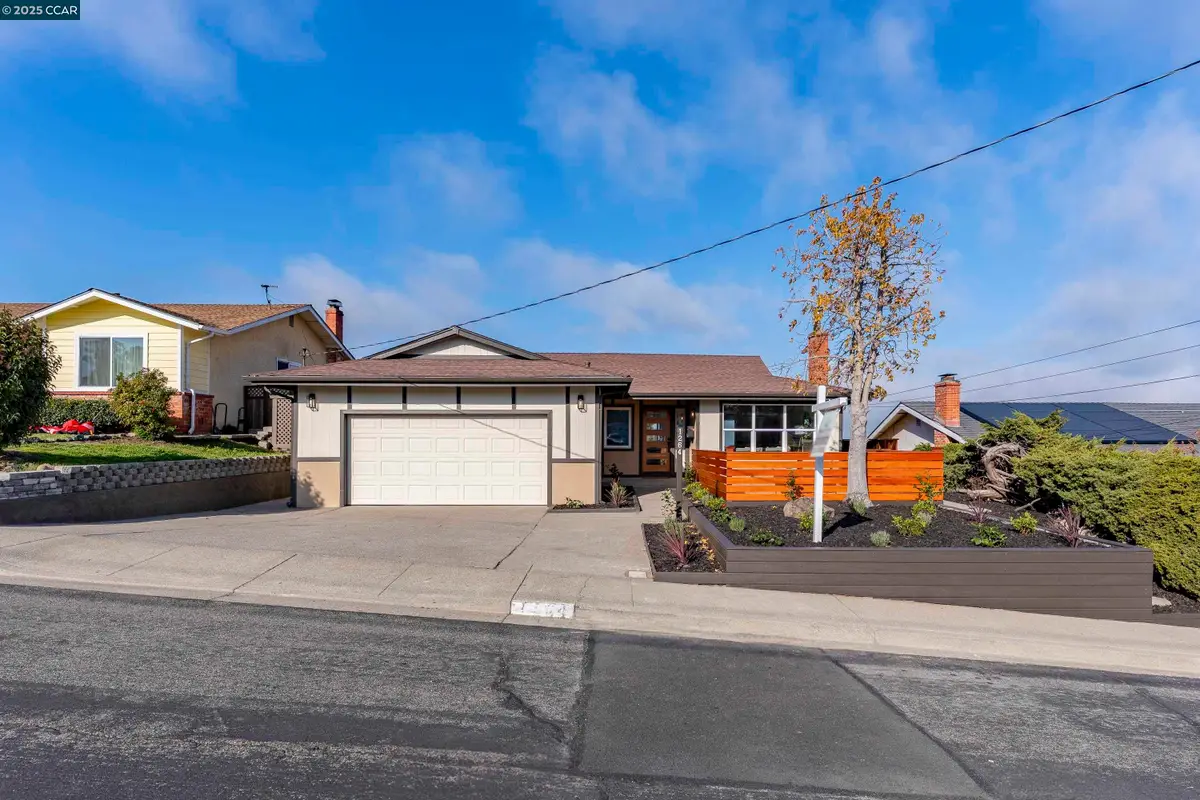 1264 Belfair Dr, Pinole, CA 94564 - Image #1