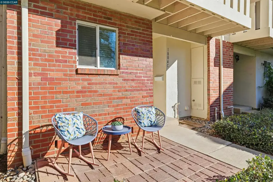 1804 Wildbrook Ct  #C, Concord, CA 94521 - Image #3