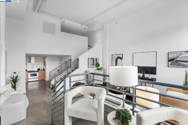 226 2nd St, OAKLAND, CA 94607