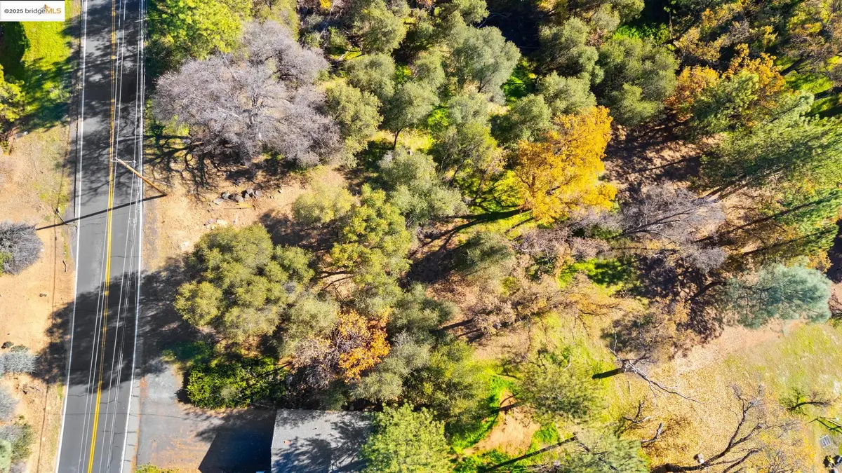 19795 Ferretti Rd, Groveland, CA 95321 - Image #1