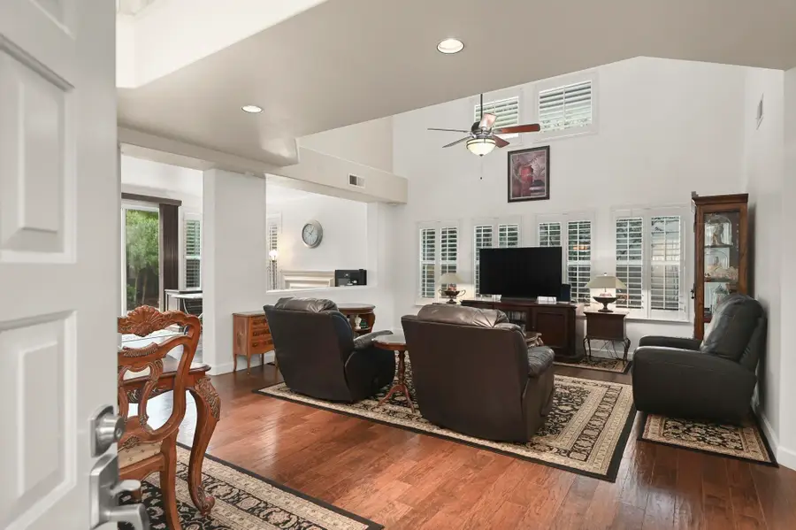 415 Orchard View Ave, Martinez, CA 94553 - Image #2