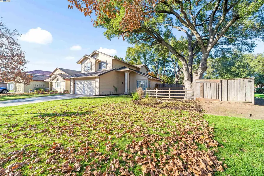 349 Oak Glen Dr, Oakley, CA 94561 - Image #3