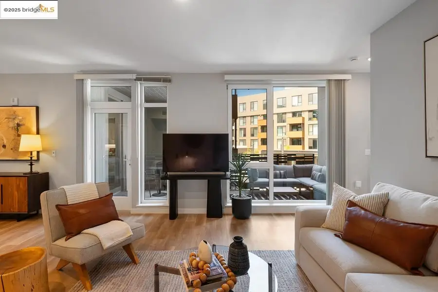 260 Brooklyn Basin Way  #400, Oakland, CA 94606 - Image #3