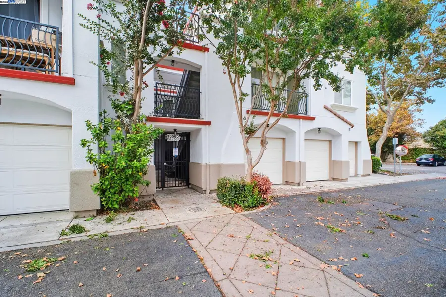 85560 MONTERRA TERRACE  #301, Union City, CA 94587 - Image #2