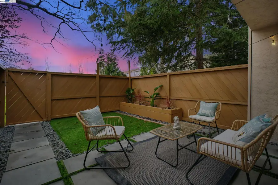 27639 Eucalyptus Court, Hayward, CA 94544 - Image #3