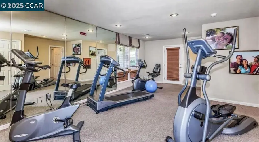 1505 Kirker Pass Rd  #122, Concord, CA 94521 - Image #3
