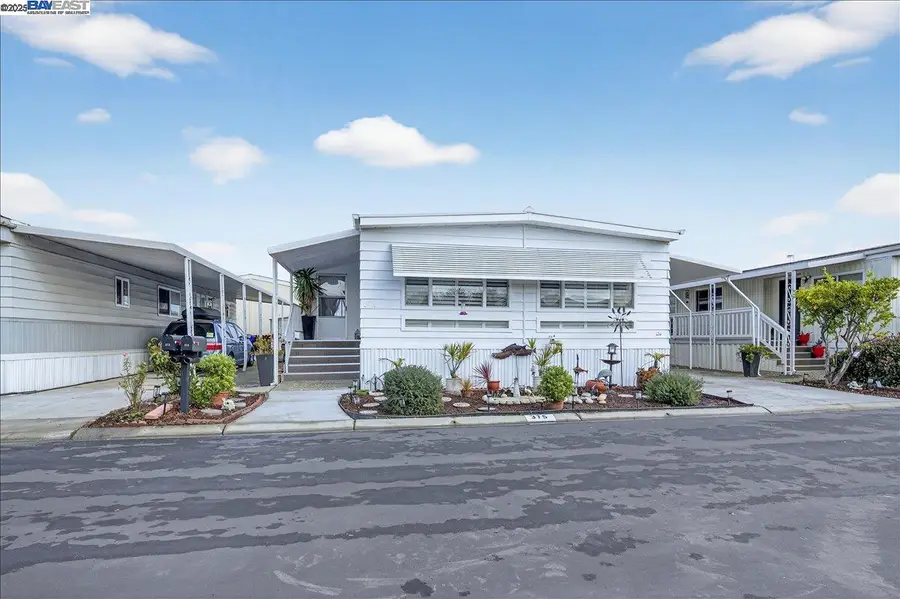 375 Santa Paula, San Leandro, CA 94579 - Image #2