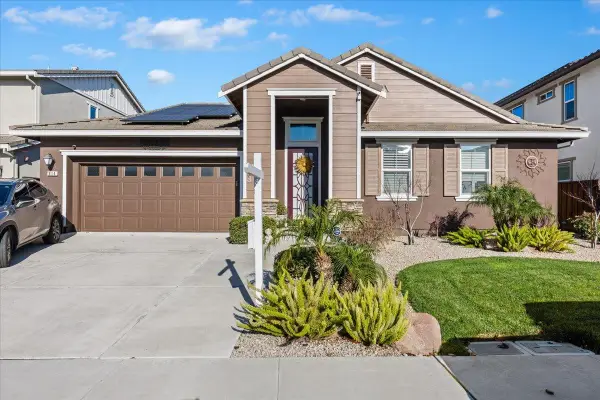 814 Dunmore St, OAKLEY, CA 94561