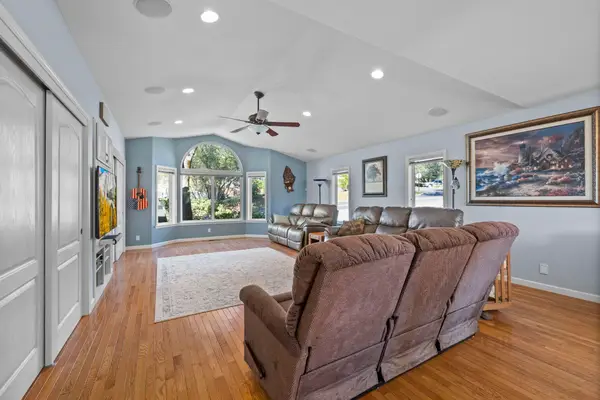 15 Corte Del Encino, SONORA, CA 95370