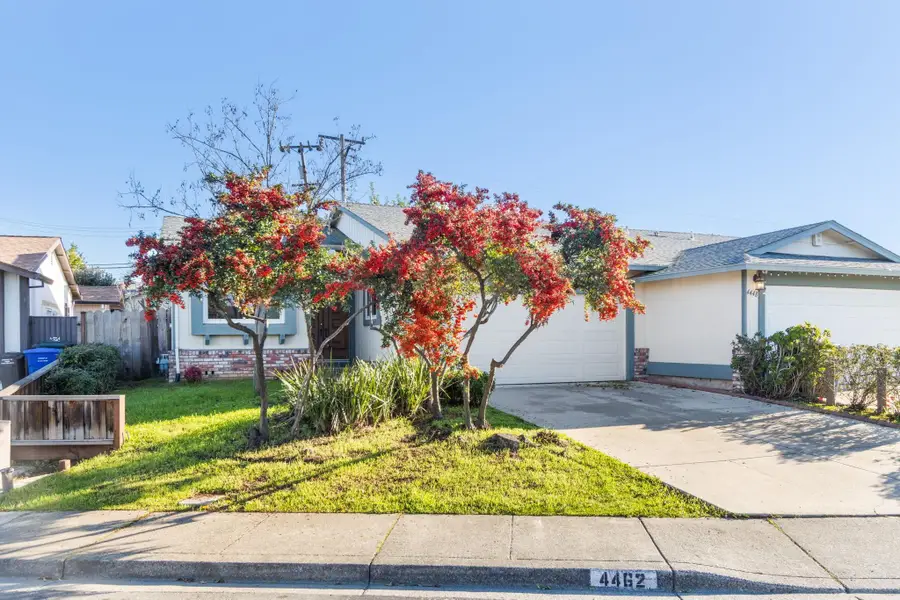 4462 Machado Dr, Concord, CA 94521 - Image #2