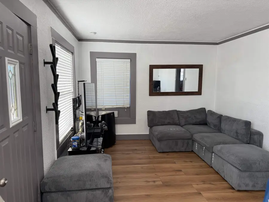 1927 86Th Ave, Oakland, CA 94621 - Image #2