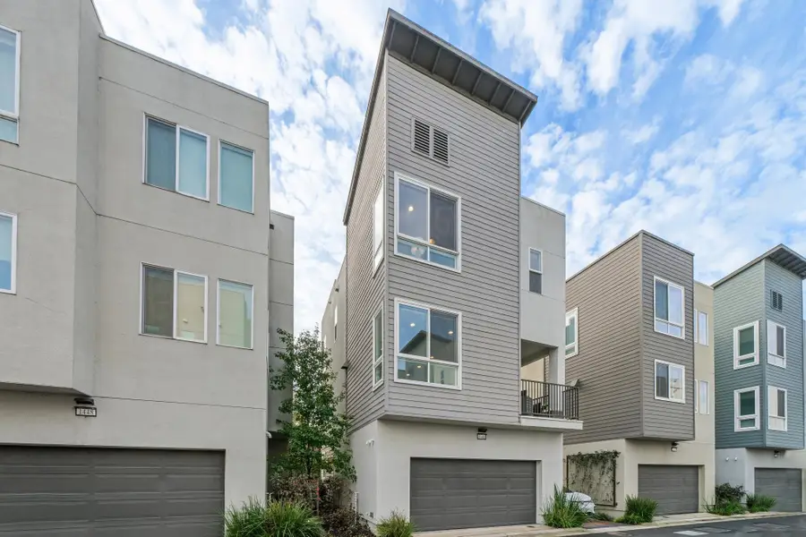 1440 Mast Cove Way, Richmond, CA 94804 - Image #3