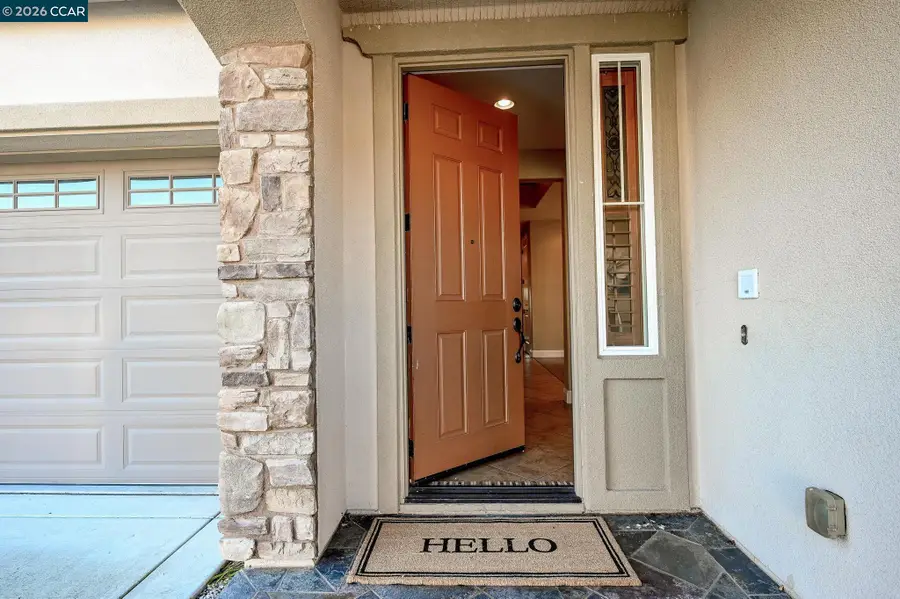 2550 Molinaro Way, Dublin, CA 94568 - Image #3
