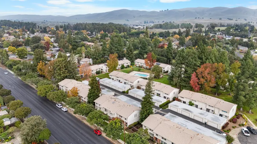 1819 Wildbrook Ct  #D, Concord, CA 94521 - Image #3