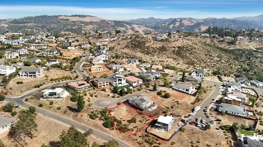 3742 Darlington Ct, Santa Rosa, CA 95404 - Image #2