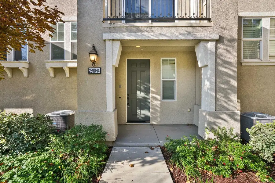 2890 Kew Ave  #14, Livermore, CA 94551 - Image #2