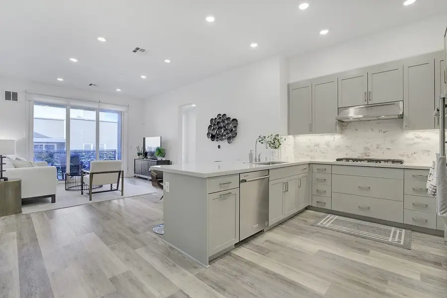 45378 Tom Blalock St  #302, Fremont, CA 94539 - Image #2