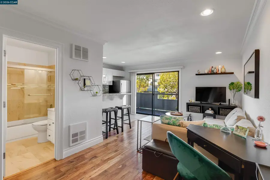 1 Embarcadero W  #164, Oakland, CA 94607 - Image #3