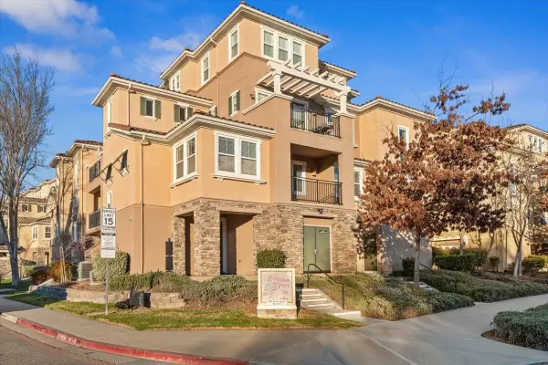 3251 Monaghan St, DUBLIN, CA 94568