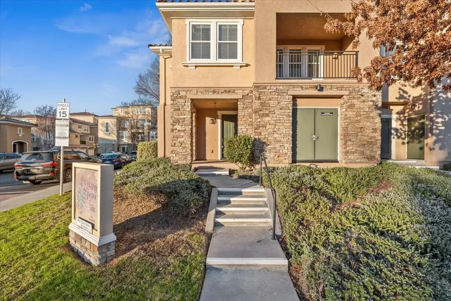 3251 Monaghan St, Dublin, CA 94568 - Image #2