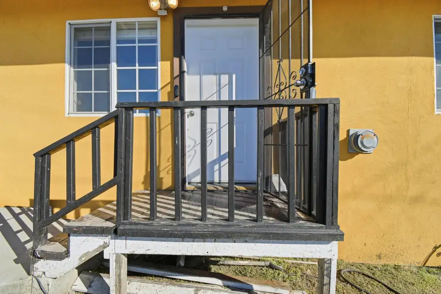 2122 25th St, Oakland, CA 94606 - Image #3