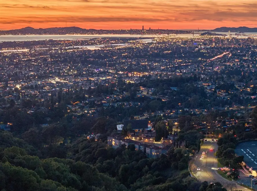 4630 Redwood Rd, Oakland, CA 94619 - Image #3