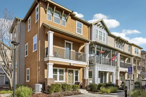 3933 Portola Cmn  #1, LIVERMORE, CA 94551