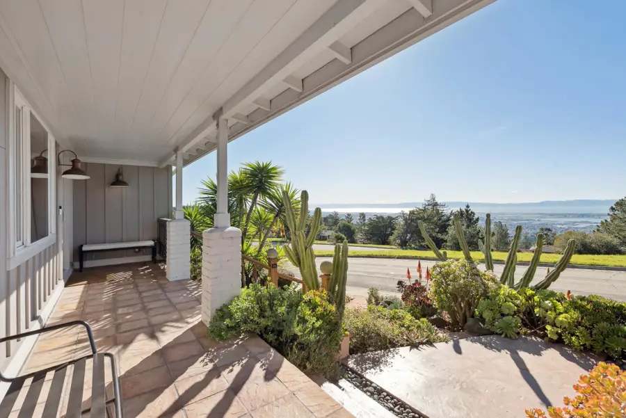 298 STANTONVILLE DRIVE, Oakland, CA 94619 - Image #3