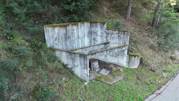 6558 Girvin Dr, OAKLAND, CA 94611