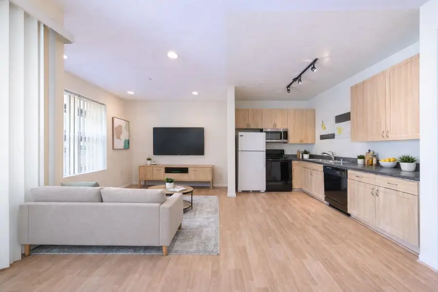 1121 40th St  #3202, Emeryville, CA 94608 - Image #3