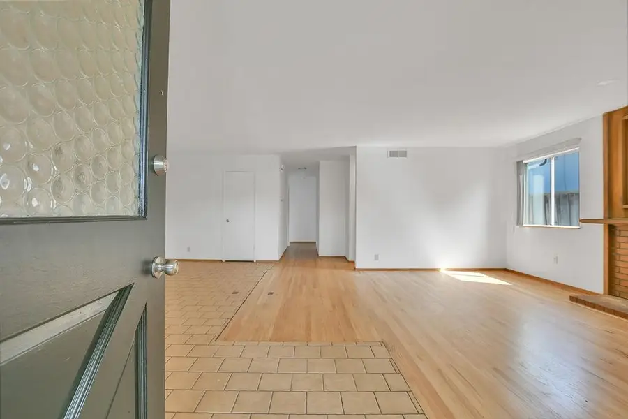 5035 Grimsby Dr, San Jose, CA 95130 - Image #2